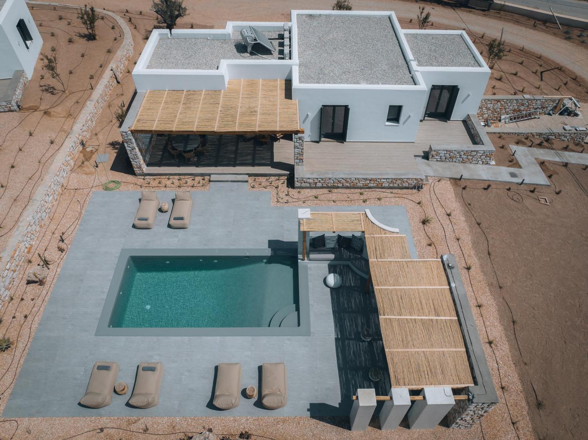 Kosmitis Suites & Villas Nausa Pokoj fotografie